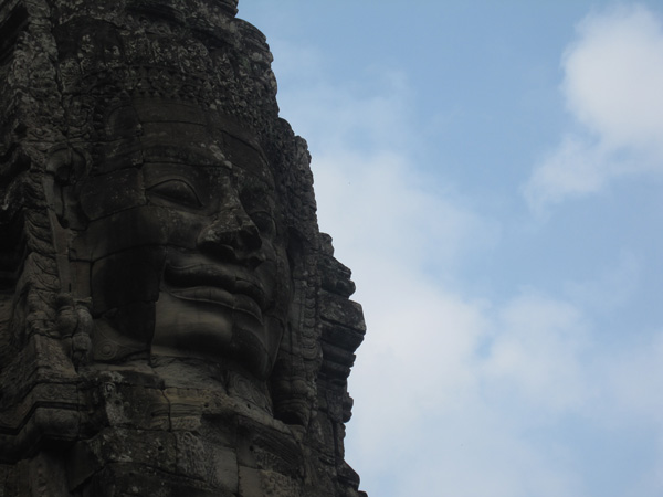 angkor-thom-faces